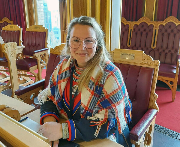 Krever Fosen-saken fjernet fra Aasland