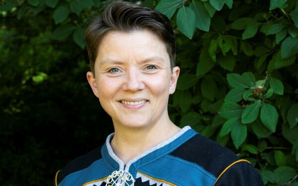 Siv med strikkemønstre fra Sápmi