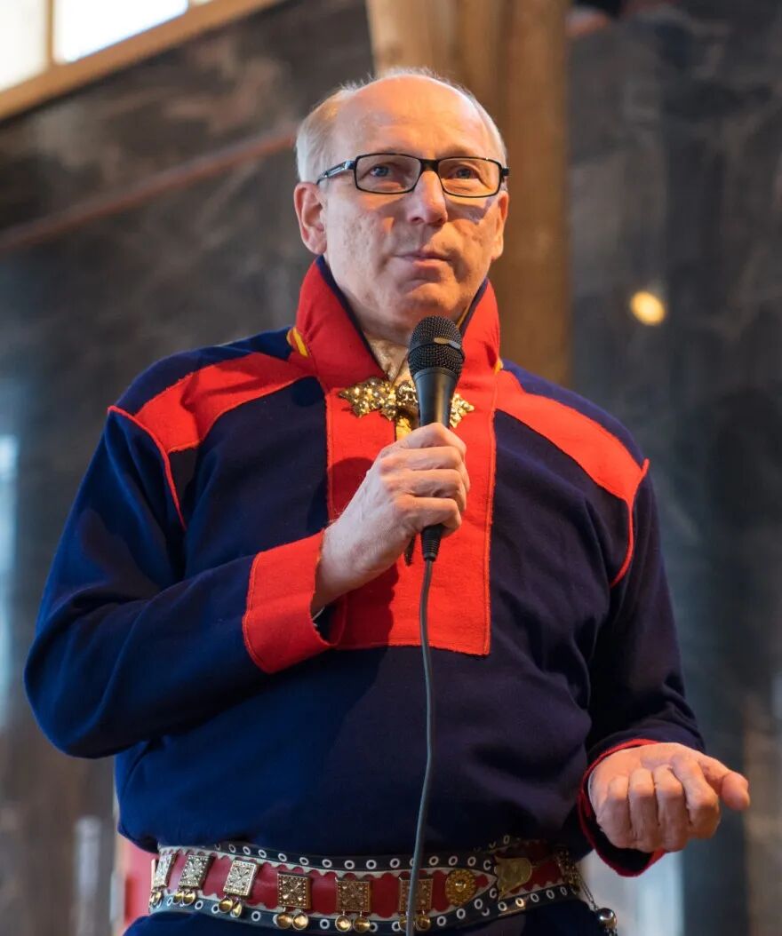 Harald Gaski fra Tana utnevnt til æresdoktor ved Umeå universitet. FOTO: SÁMI ALLASKUVLA