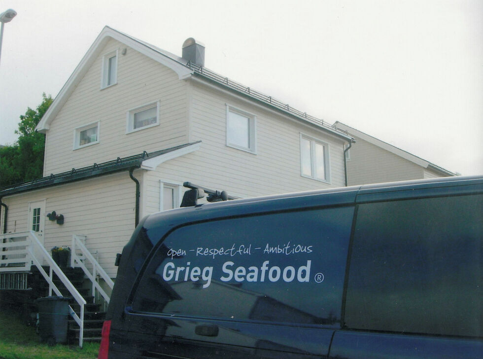 Grieg Seafood reklamerer med «Åpen – respektfull – ambisiøs».
 Foto: John Gustavsen