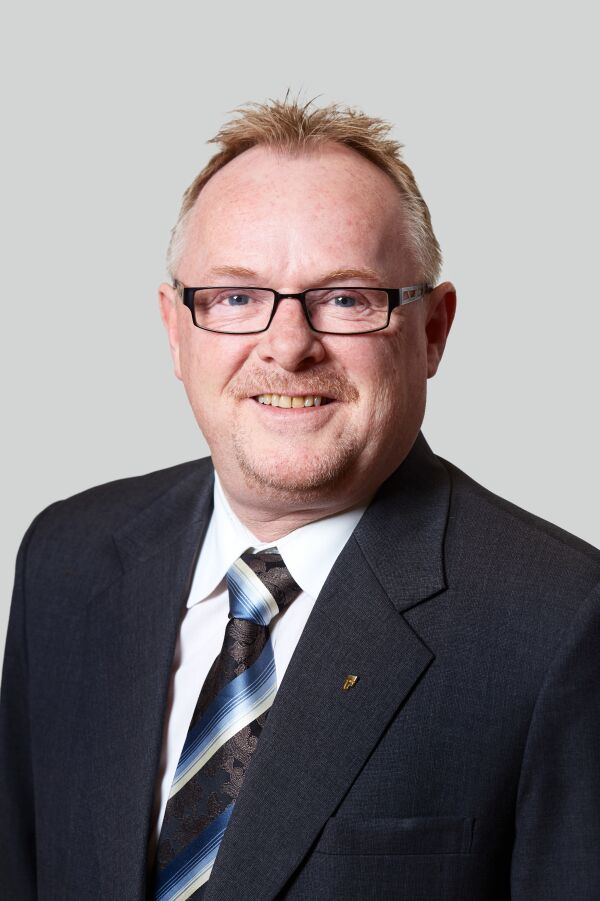 Vi tar fra trålerne og gir til kystflåten
