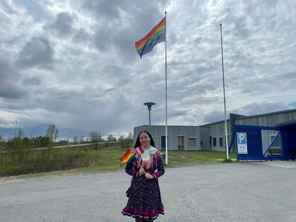 – Ønsker å få opp flere flaggstenger