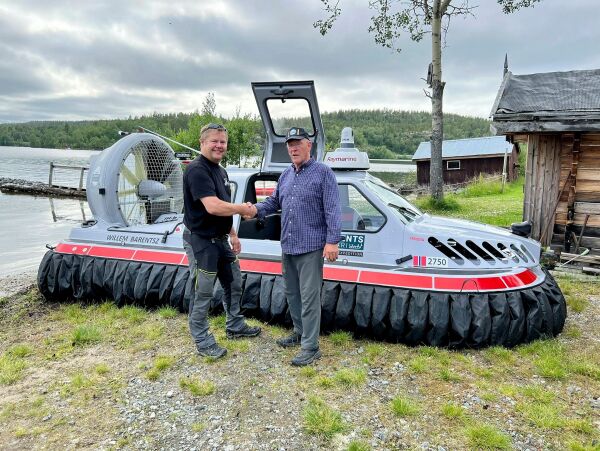 Luftputebåten på plass