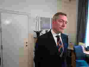 Frank ble forsvarsminister