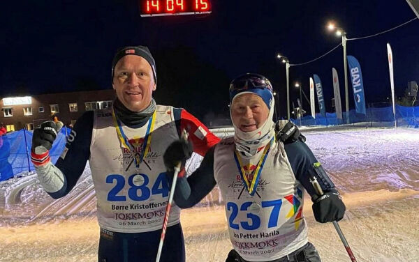 Kom i mål etter 14 timer i langrennssporet