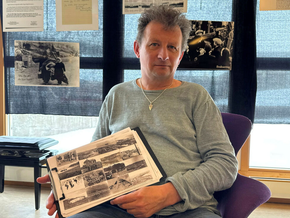 – Et fredsjubileum som kaller på takknemlighet, refleksjon og ikke minst, erkjennelse av de dype sporene krigen etterlot, sier forfatter og krigshistoriker Roger Albrigtsen innledningsvis i sitt kåseri.
 Foto: Oskar Melkeraaen Aas
