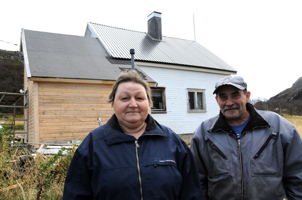 Tone og Svein kom fra Sverige og Nykøping, og de setter stor pris på friheten de opplever i bygda.
 Foto: Hallgeir Henriksen