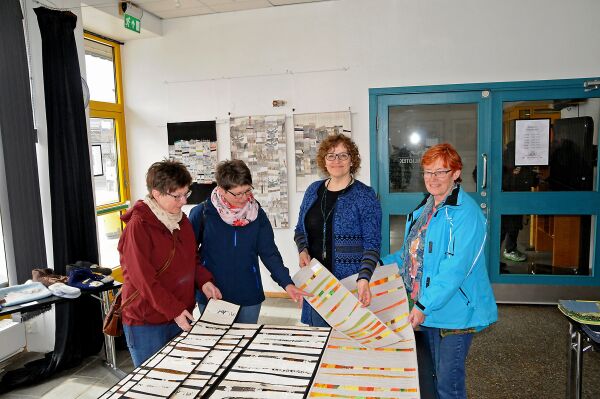 Stiller ut tekstilkunst i Kirkenes
