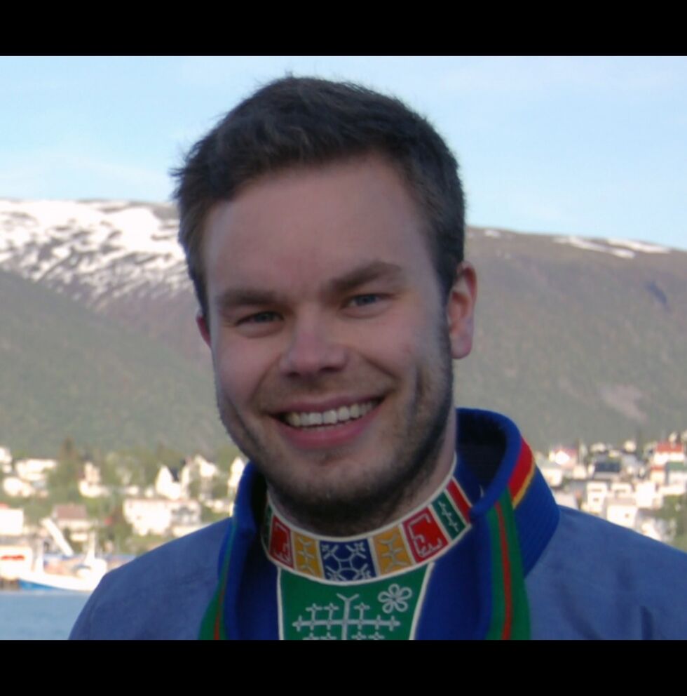 Mikkel Eskil Mikkelsen fra Tysfjord refser samerådet.
 Foto: Privat