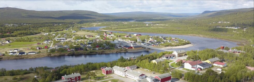 Kommuneledelsen mener inn´byggerne her er trygge tross påviste mangler ved planleggingen av sikkerhet og beredskap.
 Foto: John Henrik Guttorm