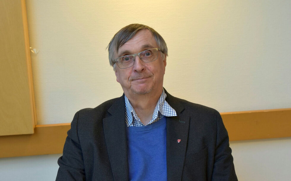 Kommunedirektør Steinar Sæterdal forbereder politikere og administrasjon på noen strukturelle endringer.
 Foto: Sara Olaussen Stensvold