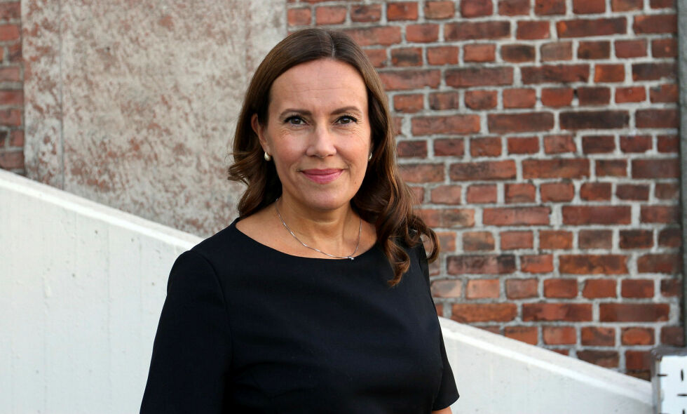Fisk­eri- og hav­mi­nis­ter Ma­ri­an­ne Si­vert­sen Næss sier de nå skal gå grun­dig gjen­nom inn­spill­ene som har kom­met i høringsrunden og di­rek­to­ra­tets an­be­fal­ing om turistfiske.
 Foto: NFD