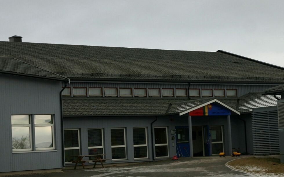 Nesseby oppvekstsenter er blant skolene som er trukket ut til å prøve ut ny eksamensform i engelsk.
FOTO: TORBJØRN ITTELIN
 Foto: Torbjørn Ittelin