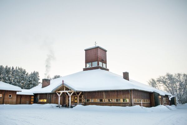 Låner bort prester til Karasjok og Porsanger