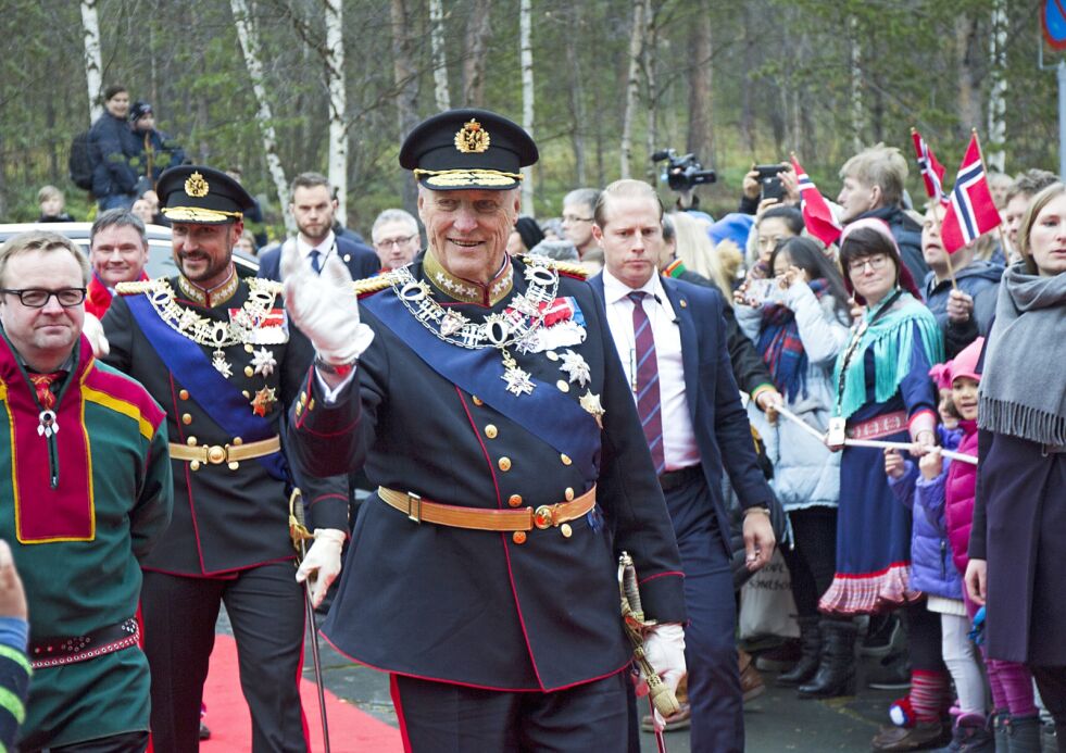 Det er en stor glede for Sametinget å meddele at kong Harald skal delta under markeringen av språkuka i oktober. Sametingspresident, Aili Keskitalo, opplyser i en pressemelding at kongen var blant de første som viste sin interesse om å delta
 Foto: June  Helén Bjørnback