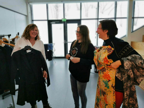 Hele 63 plagg byttet eier