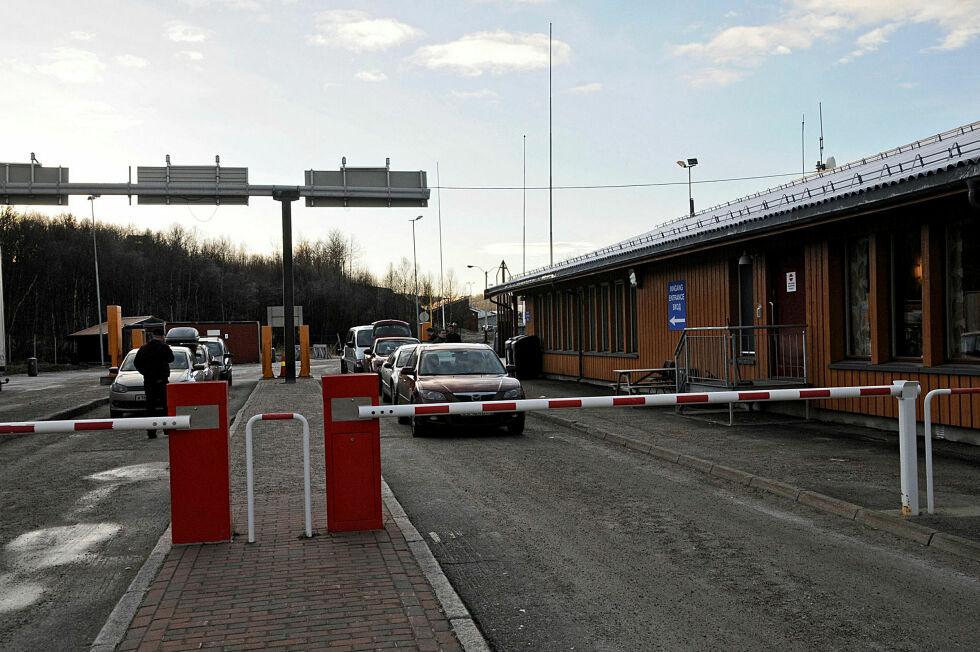 Norske myndigheter er forberedt på at stengningen av grenseoverganger mellom Russland og Finland kan føre til økt trafikk over Storskog.
 Arkivfoto
 Foto: Hallgeir Henriksen