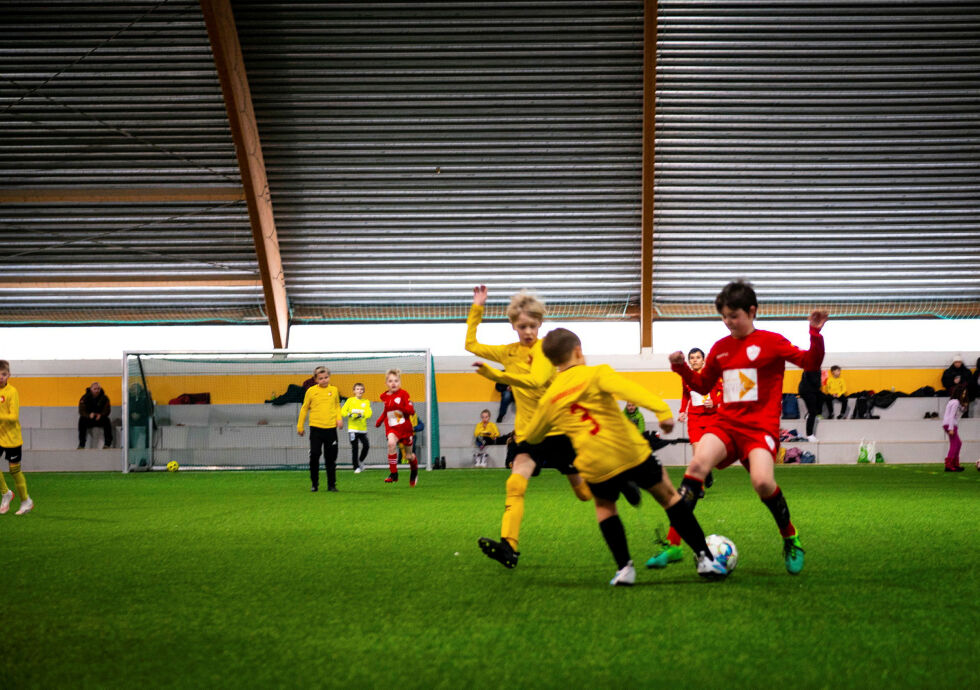 Porsanger idrettslag sammen med Norges idrettsforbund har opprettet et solidaritetsfond som skal sikre at alle barn i idrettsklubben blir inkludert, og får muligheten til å delta på aktiviteter.
 Foto: Karolina Ulfig