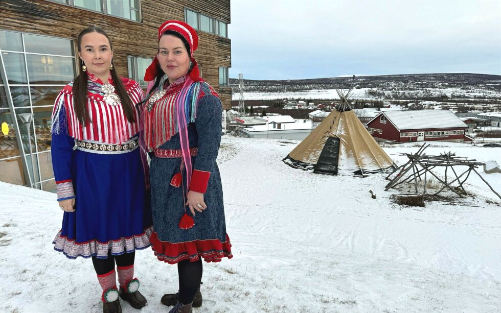 Sametingsråd med ansvar for språk, Maren Benedicte Nystad Storslett, og sametingspresident Silje Karine Muotka.
 Foto: Line Alette Bjørnback Varsi