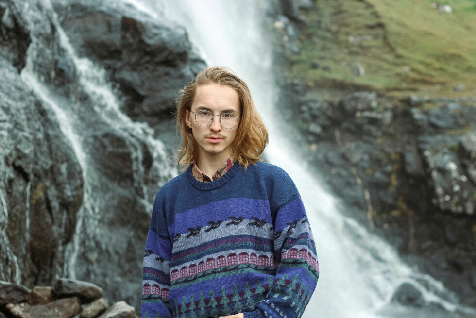 Den unge, fremadstormende artisten Lávre Johan Eira fra Kautokeino slipper andre smakebit fra sitt kommende album. Singelen «Joavdan» føyer seg inn under sjangeren «samisk indie».
 Foto: Hildá Länsman