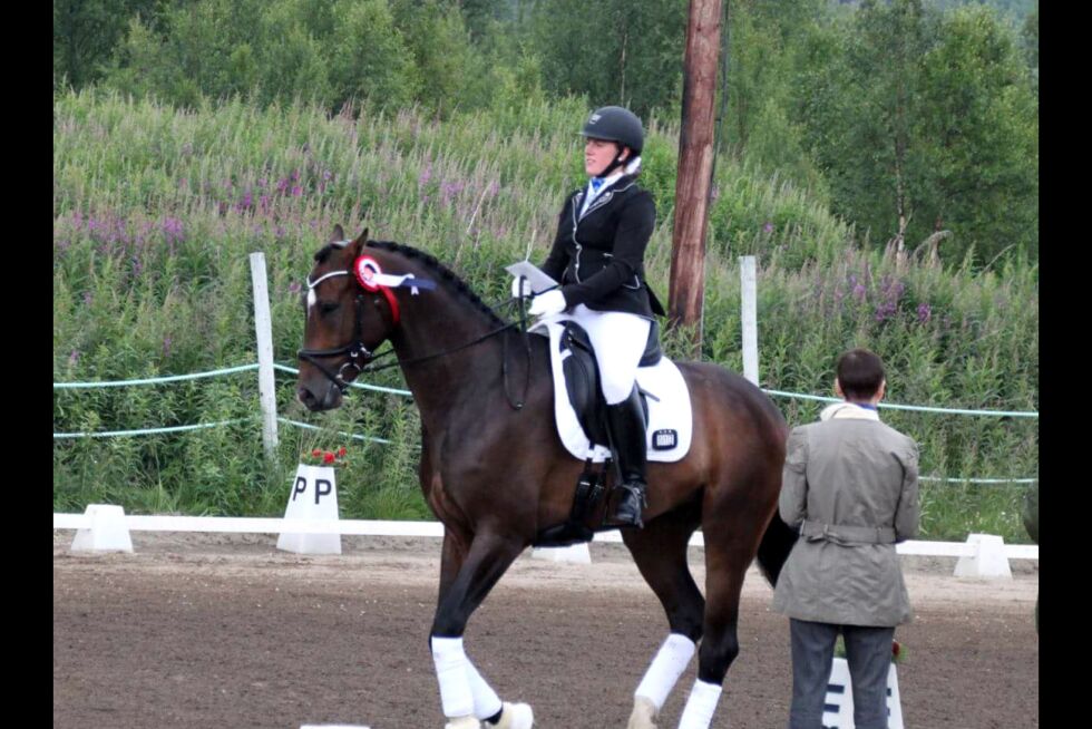 Moy Susanne Birkenes fra Tana er en av to mottakere av Ulvang-stipendet i år. Her er hun avbildet etter en konkurranse i fjor.
 Foto: Privat