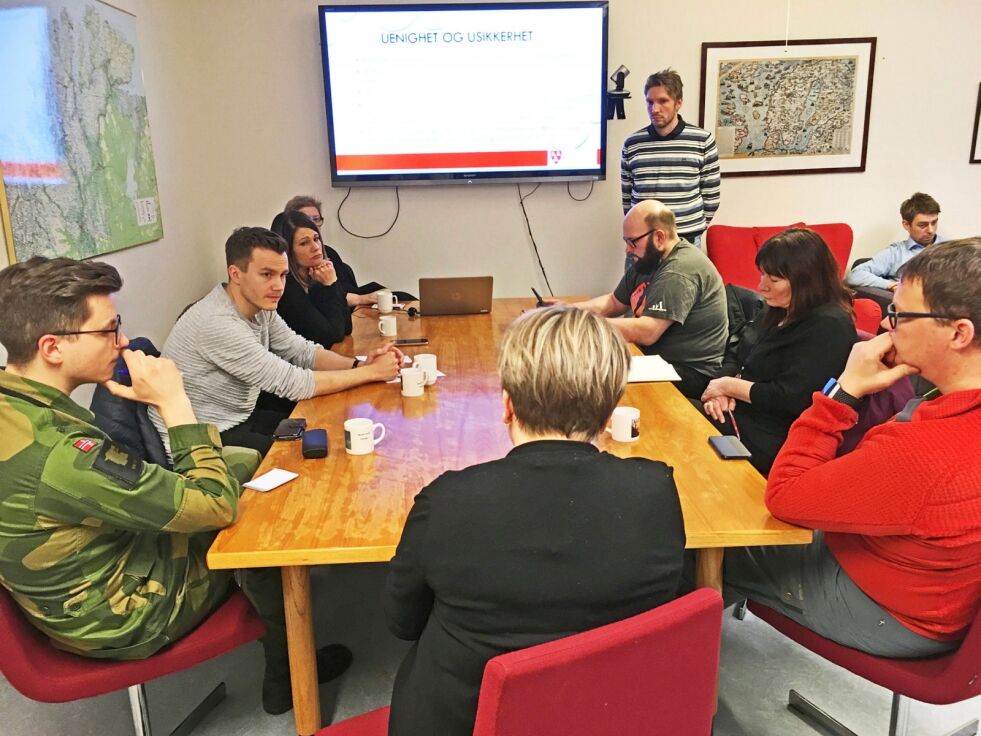 Porsanger formannskap var tirsdag samlet for å legge en strategi for det videre arbeidet med å få godkjent planvedtaket fylkesmannen opphevet. Foto: Sonja E. Andersen