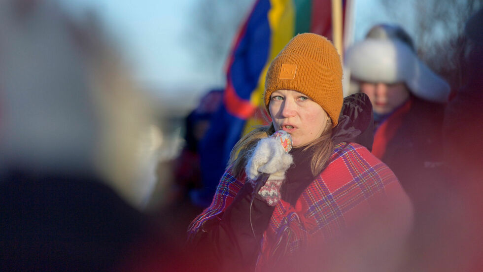 Ragnhild Oline Eliassen holdt en appell under demonstrasjonen.
 Foto: Cecilie Bergan Stuedal