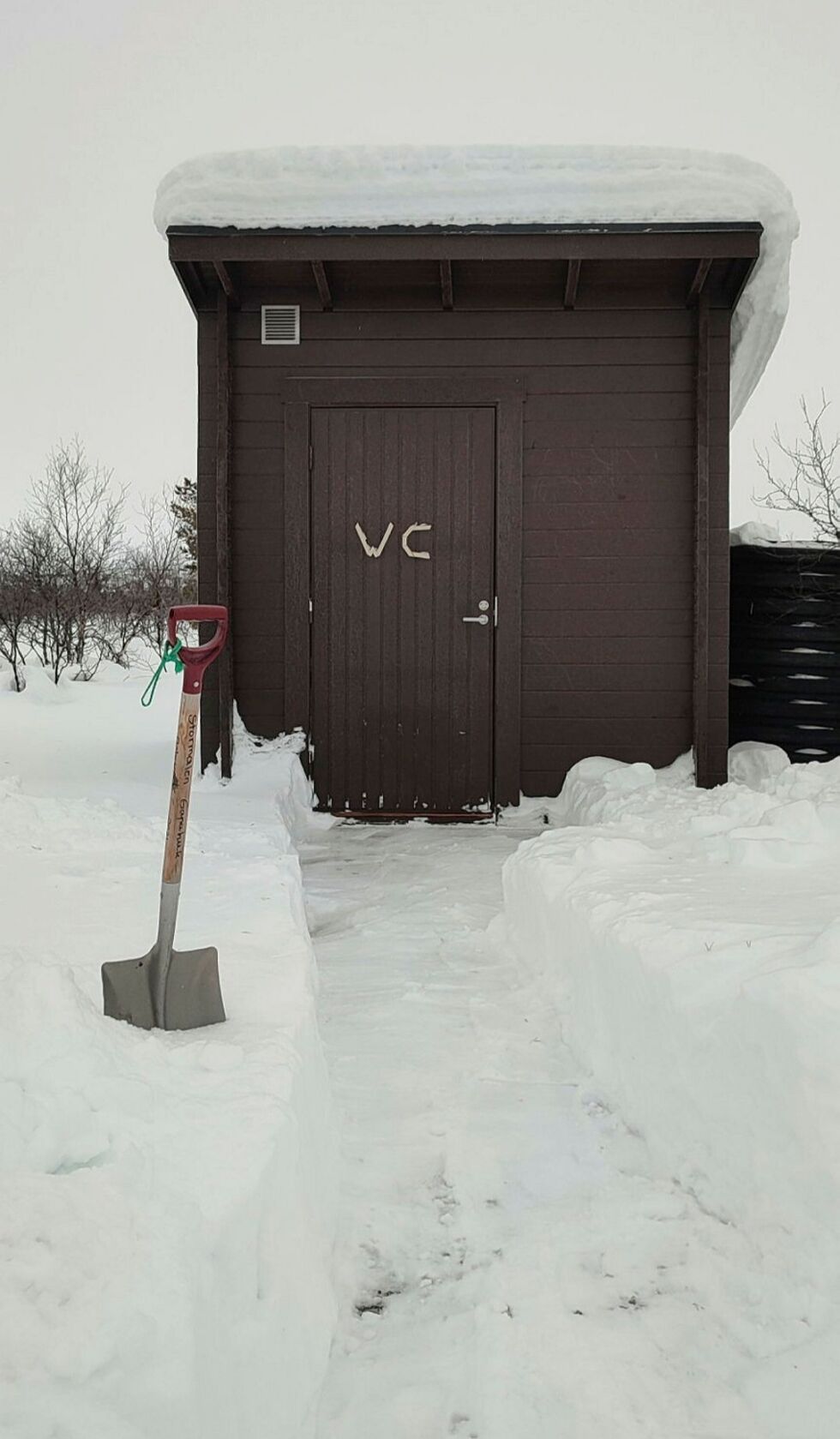 Før første gang hol­der Neiden Vel ute­das­sen på Skoltemælen åpen for tren­gen­de.
 Foto: Alexa-Kristin Camire