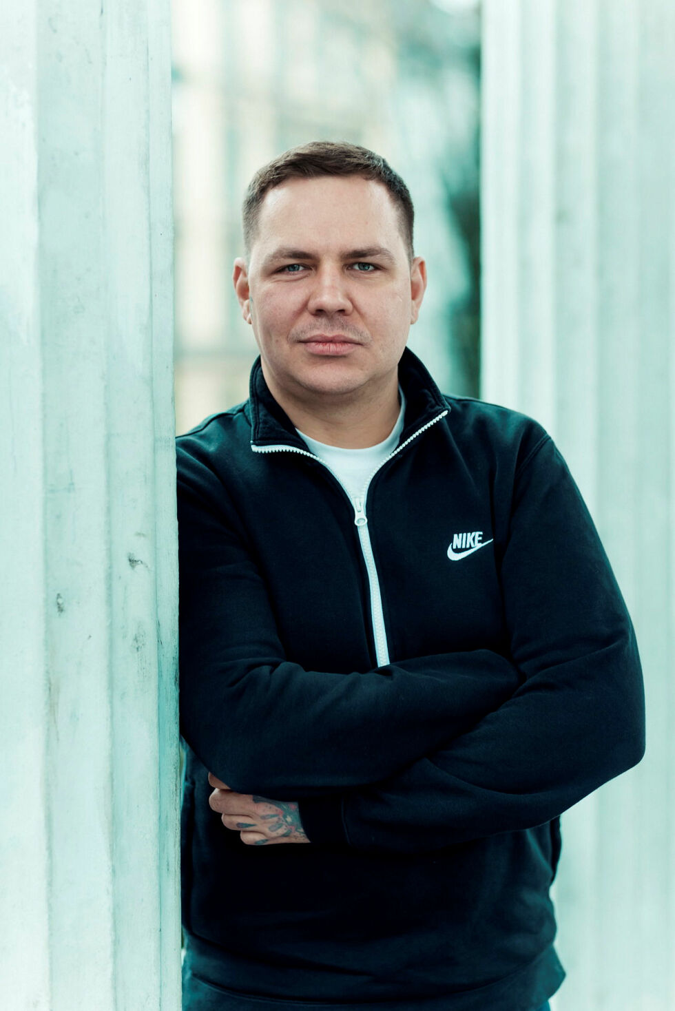 Jon-Are Masternes (f. 1986), kjent som den nordnorske rapperen KLISH, kommer med bok i september.
 Foto: Astrid Waller