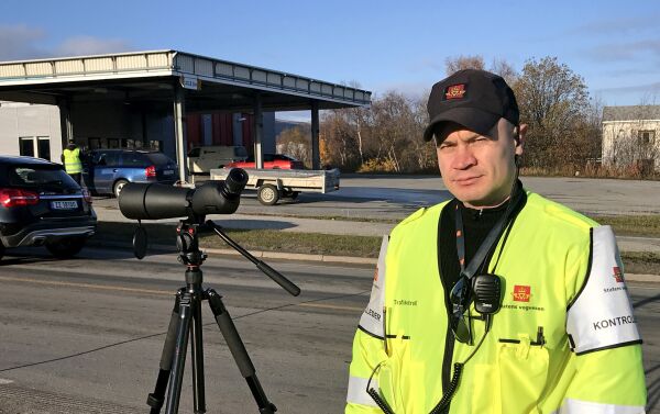 To ble ilagt kjøreforbud