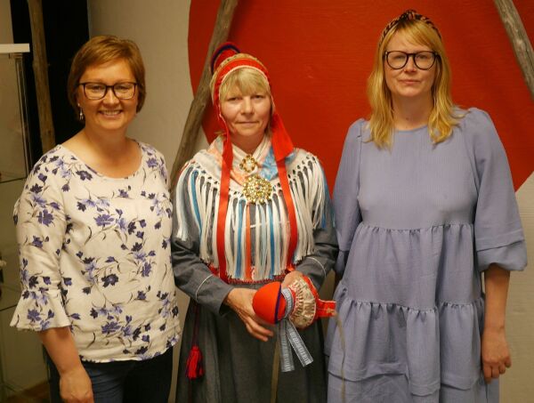 Heidi gjenskaper stolt hornlue