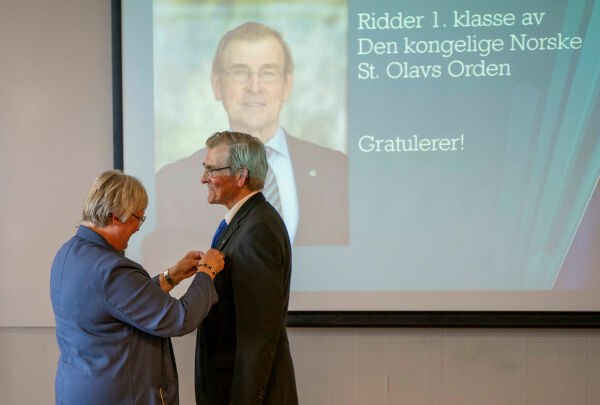 Niemi overrakt St. Olavs Orden
