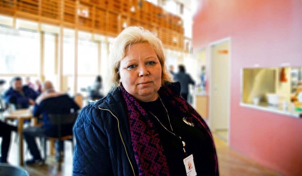 Vibeke Larsen er for tida ute av Sametinget, men ønsker fortsatt å engasjere seg via det nye samepolitiske partiet Šiella.
 Foto: Steinar Solaas