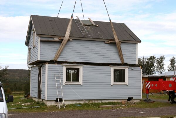 «Laget» to hus av ett