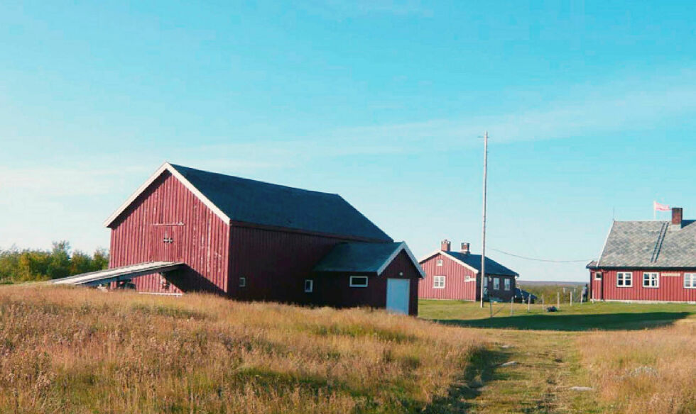 Mollešjok fjellstue i Karasjok kommune. Nå skal låvebrua få rekkverk.
 Foto: Statbygg