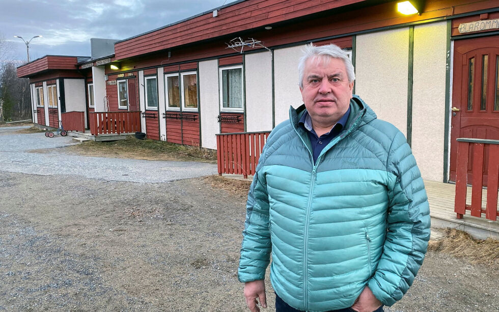 – Re­gjer­ingas for­slag til stats­bud­sjett for 2023 vil gjø­re sam­iske dags­avis­er og lo­kal­avis­er i ut­kant­fyl­ket Finn­mark til ta­pe­re i nes­te års pres­se­støt­te, sier sty­re­leder i Sá­gat, Bjørnar Pe­der­sen.