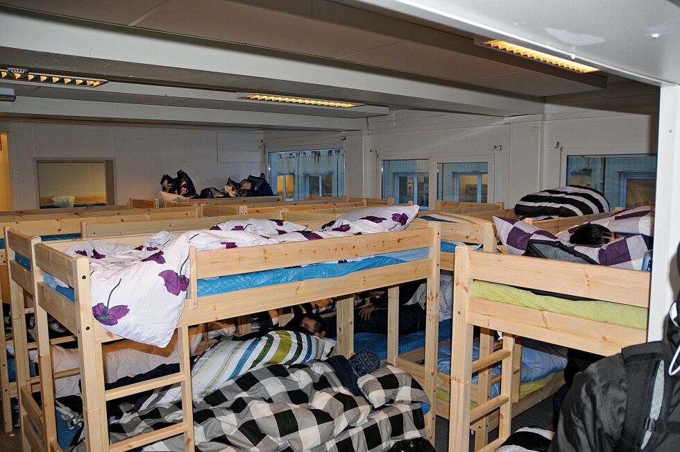 Køyene står tett i brakkeleiren
 Foto: Hallgeir Henriksen