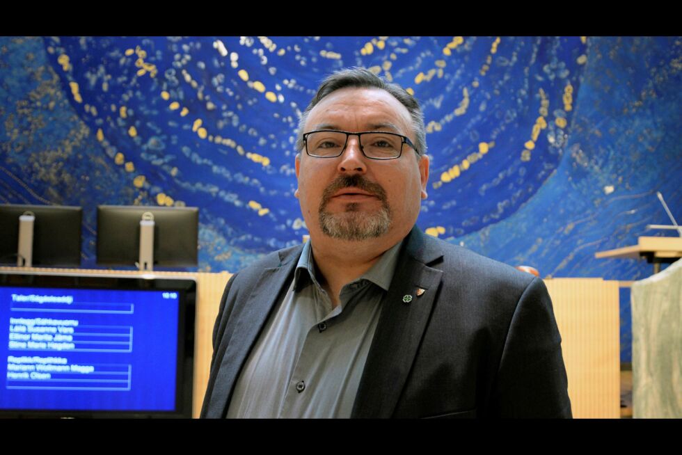 Svein Oddvar Leiros er tidligere ordfører i Kåfjord. (Foto: Steinar Solaas)