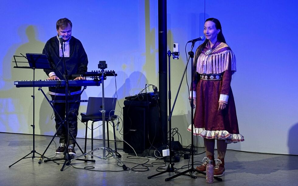 Inga Márjá Sarre og Bernt Mikkel Haglund.
 Foto: Anders Henrisen