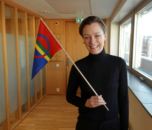 Imponert minister støtter jubileet