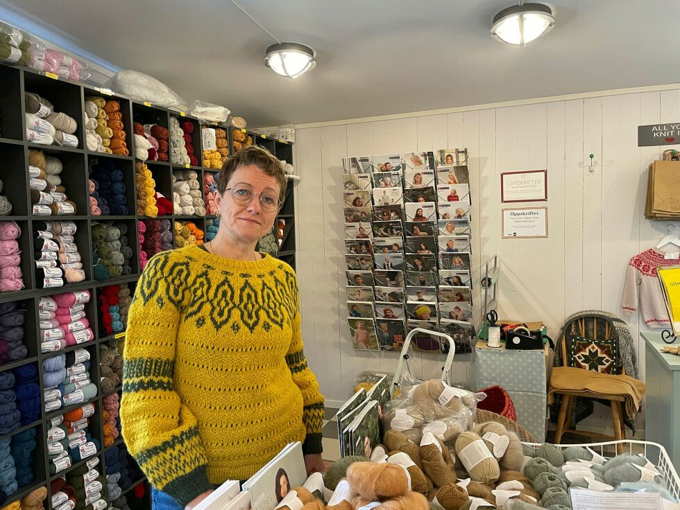 Ann-Me­re­the Sør­en­sen Pet­ter­sen hos Hjer­te­rom kon­sta­te­rer at det er som det er, garn­bu­tik­ken var ikke lønn­som.
 Foto: Birgitte Wisur Olsen