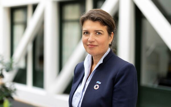 Senterpartiet har ansvar for fly- og ferjekaos