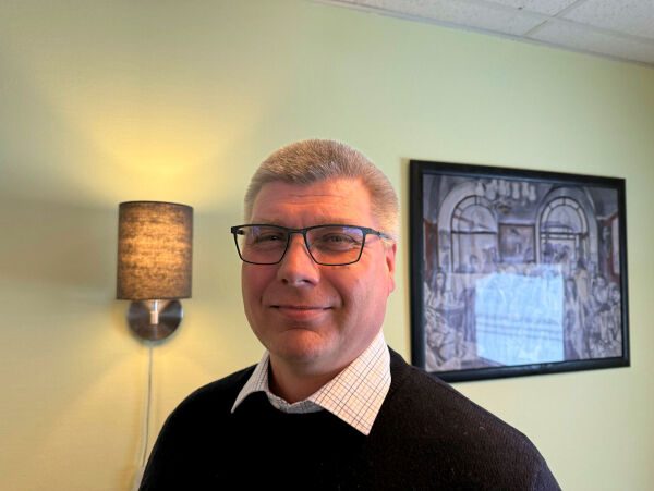 Øystein får fortsette i sin egen jobb