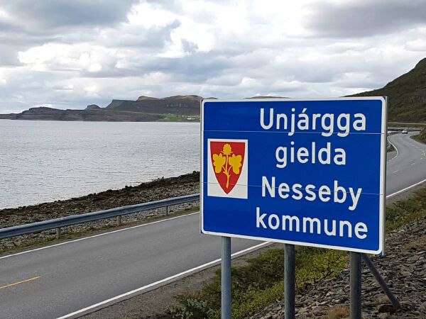 Nessebysamisk dialekt i en storkommune